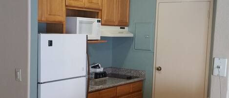 Suite, 2 Queen Beds, Non Smoking, Kitchen | Bathroom