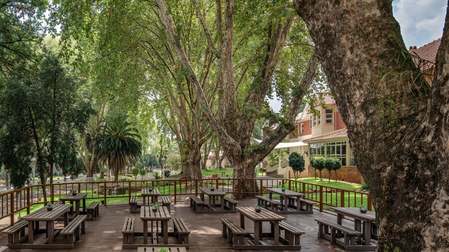 Holiday Inn Johannesburg Sunnyside Park by IHG