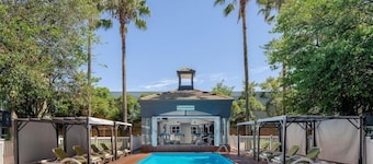 Airport Grand Hotel and Conference Center