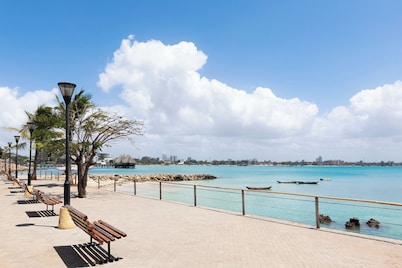 Four Points by Sheraton Dar es Salaam New Africa