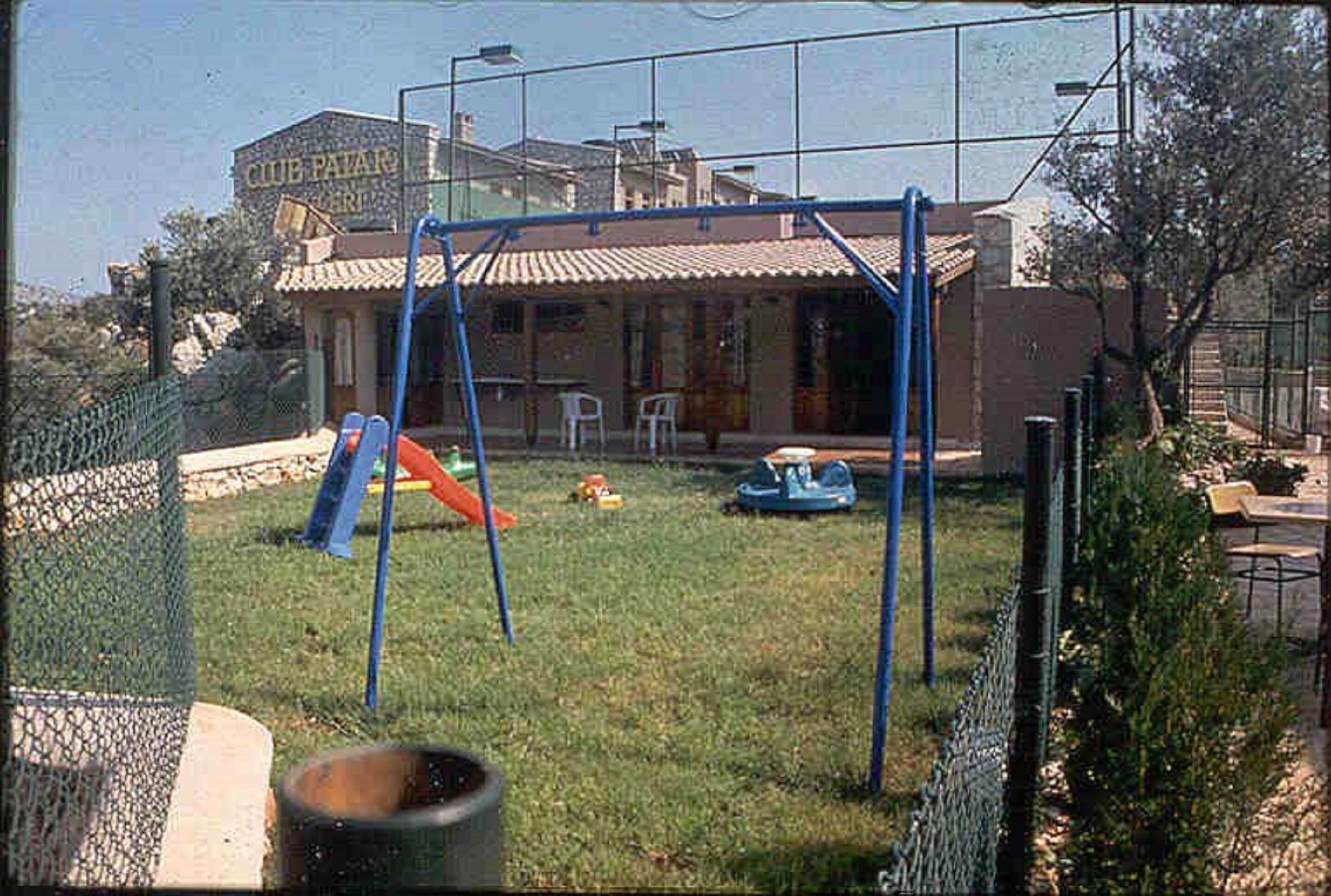 children’s play area – outdoor
