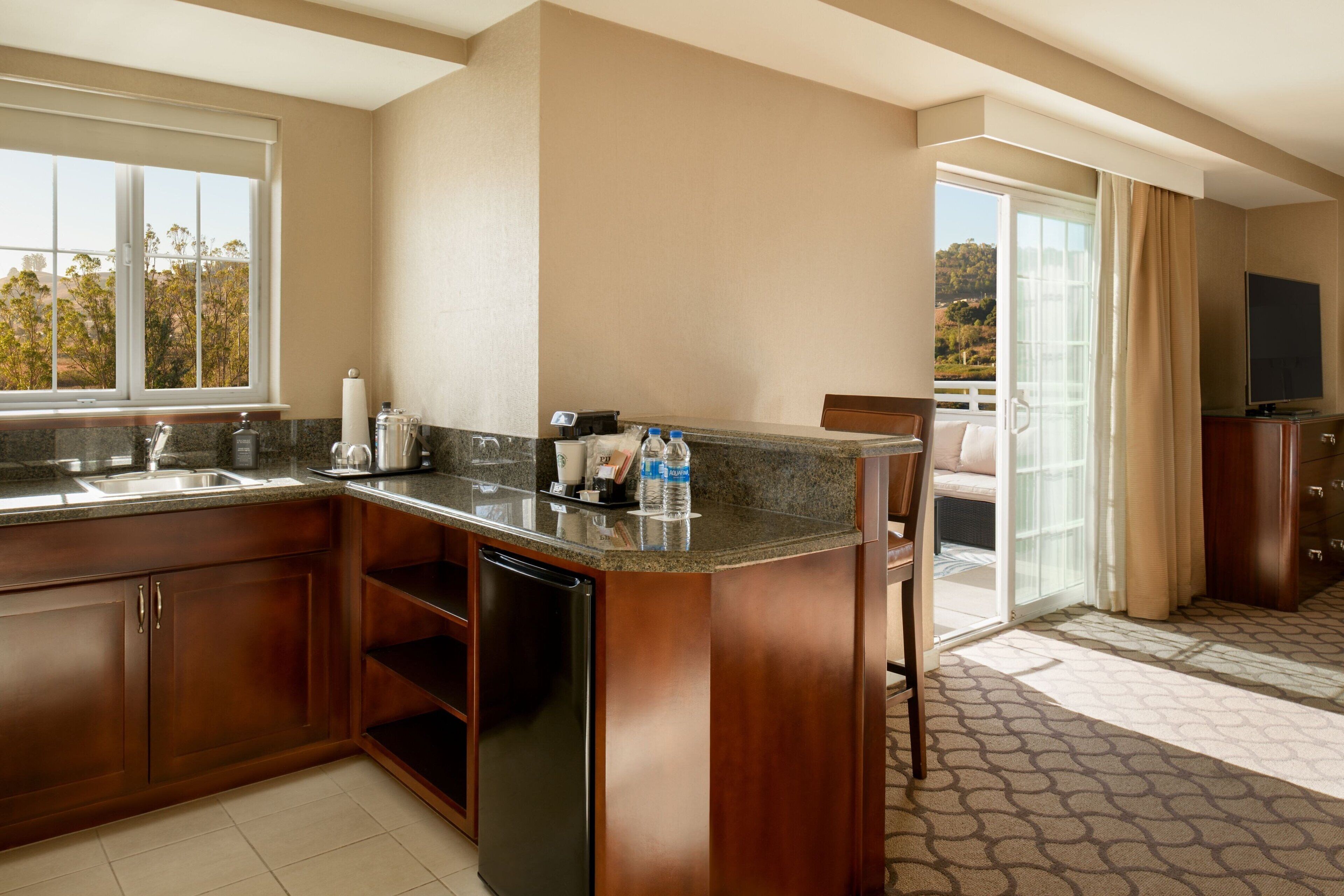 junior suite, 1 king bed, balcony | hypo-allergenic bedding, in-room safe, desk, blackout curtains