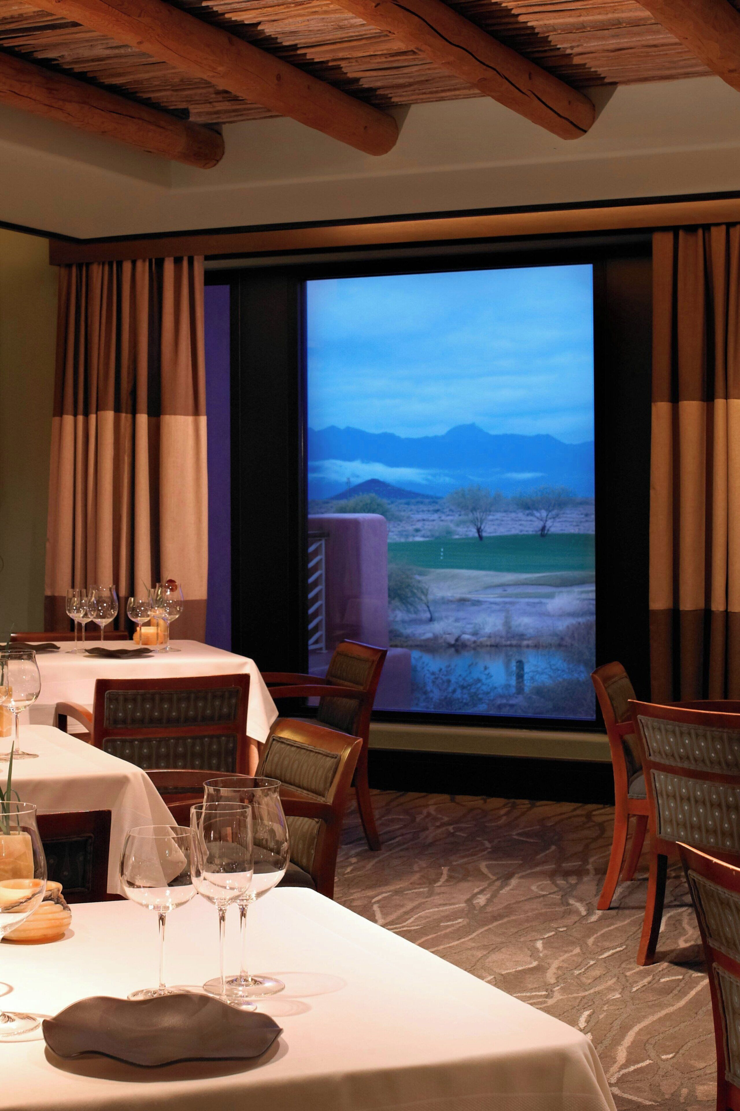 hot tub, steam room, body treatments, deep-tissue massages, body wraps