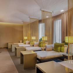 Couples treatment rooms, sauna, hot tub, steam room, hot springs