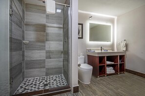 Suite, 1 King Bed, Non Smoking (Upgrade) - The Leo Collection Detroit, an Ascend Collection Hotel (Lincoln Park)