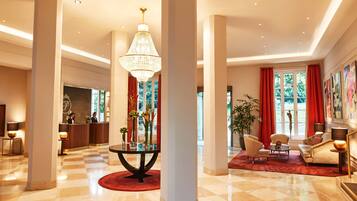 Hall