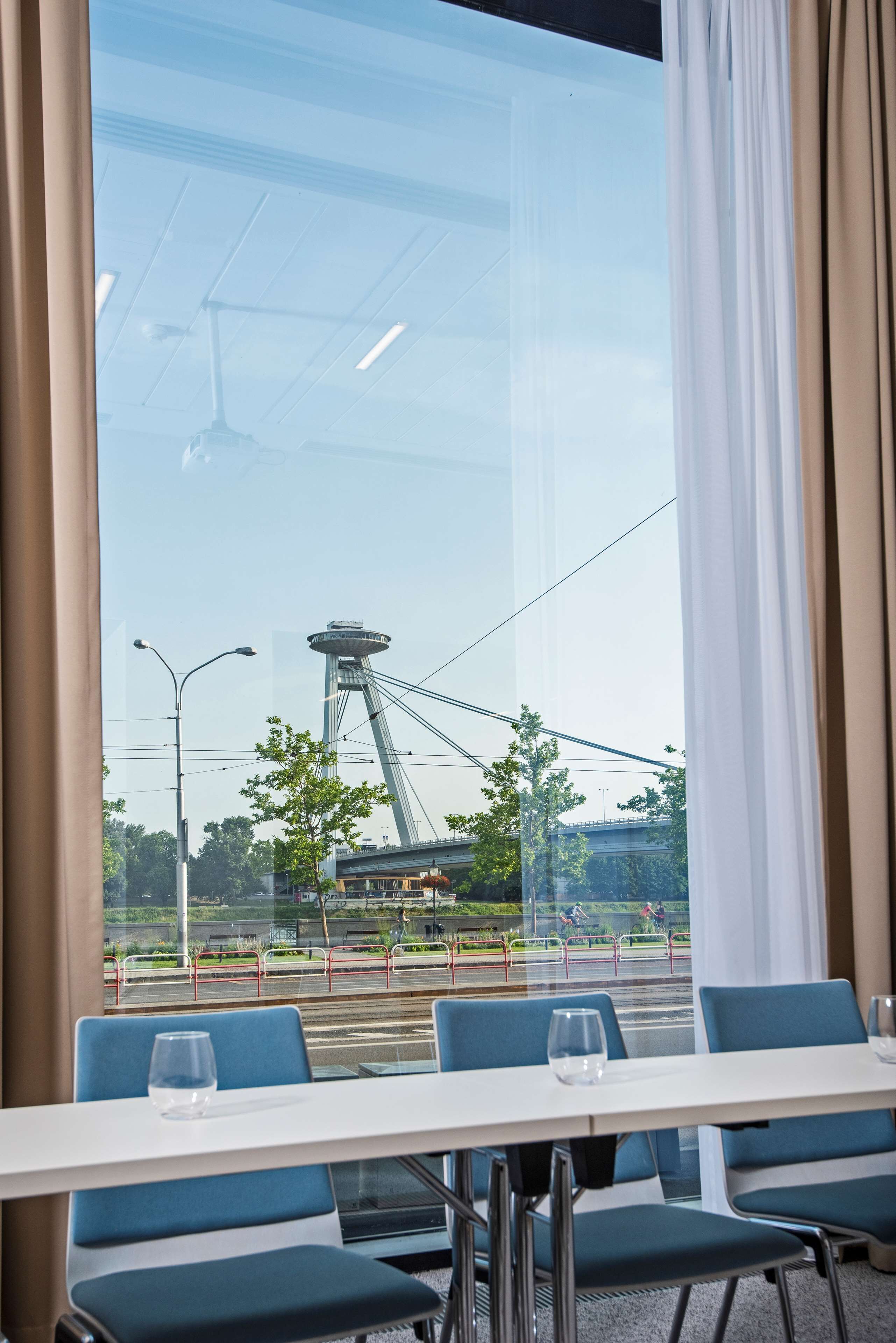 Foto - Park Inn by Radisson Danube Bratislava