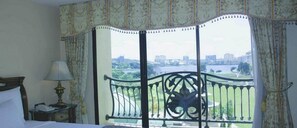 Minister Suite | Balcony view