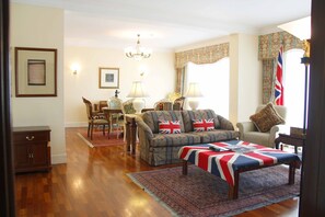 1 bedroom, in-room safe, desk, blackout curtains - Palace of the Golden Horses (Seri Kembangan)