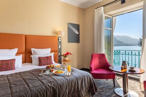 Room service – dining