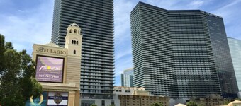 Jockey Resort Suites Center Strip