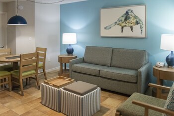 Condo, 1 Bedroom, Kitchenette | Living area | TV at Barefootn Resort