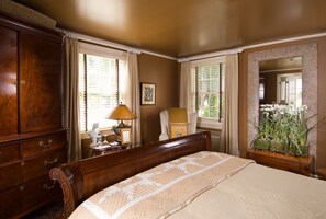 Deluxe Chamber | Bathroom | Shower, designer toiletries, hair dryer, dressing gowns