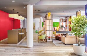 Lobby - Hotel Nürnberg City Center by Leonardo Hotels (Nuremberg)