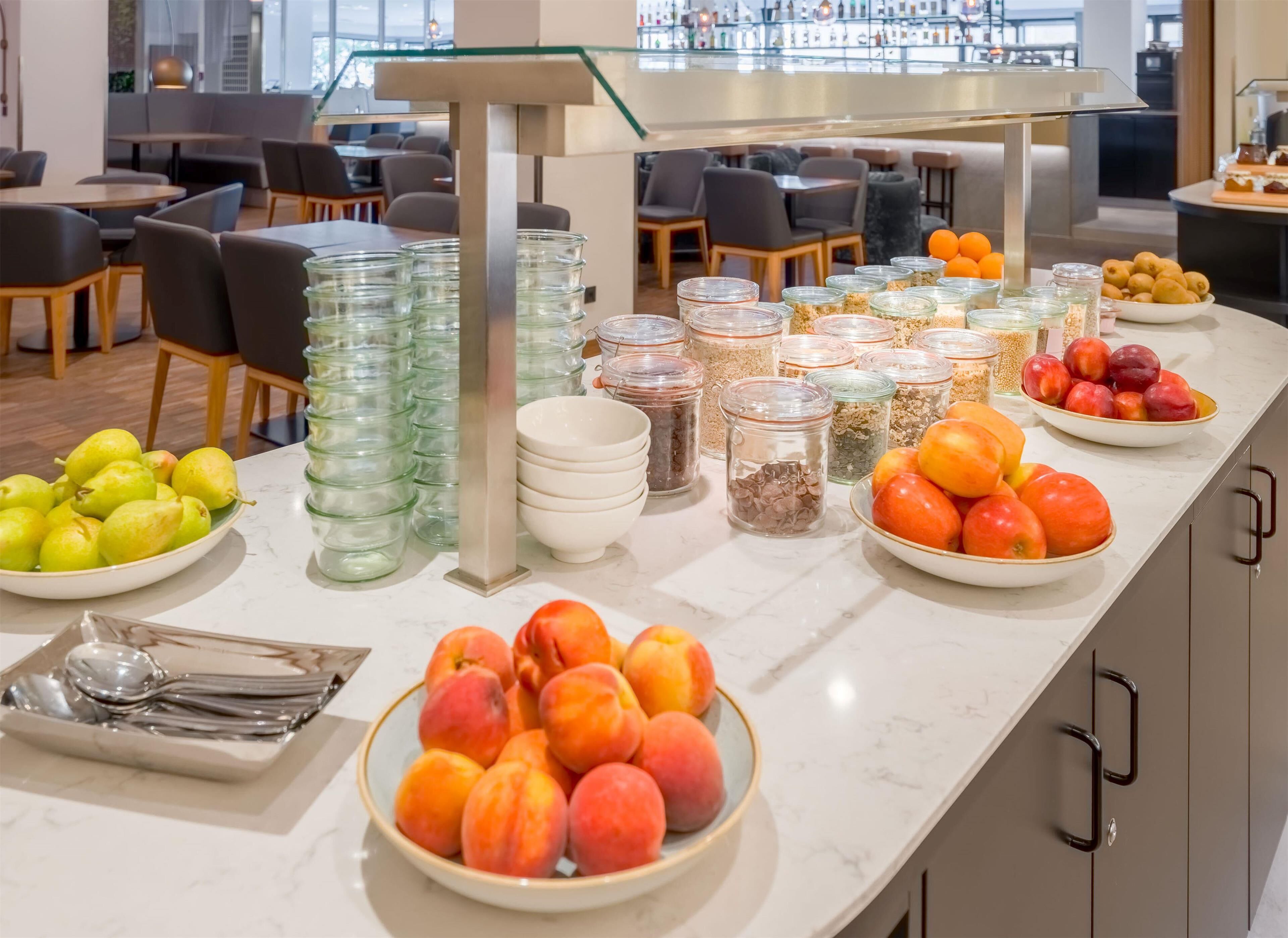 Daily buffet breakfast (EUR 18 per person)