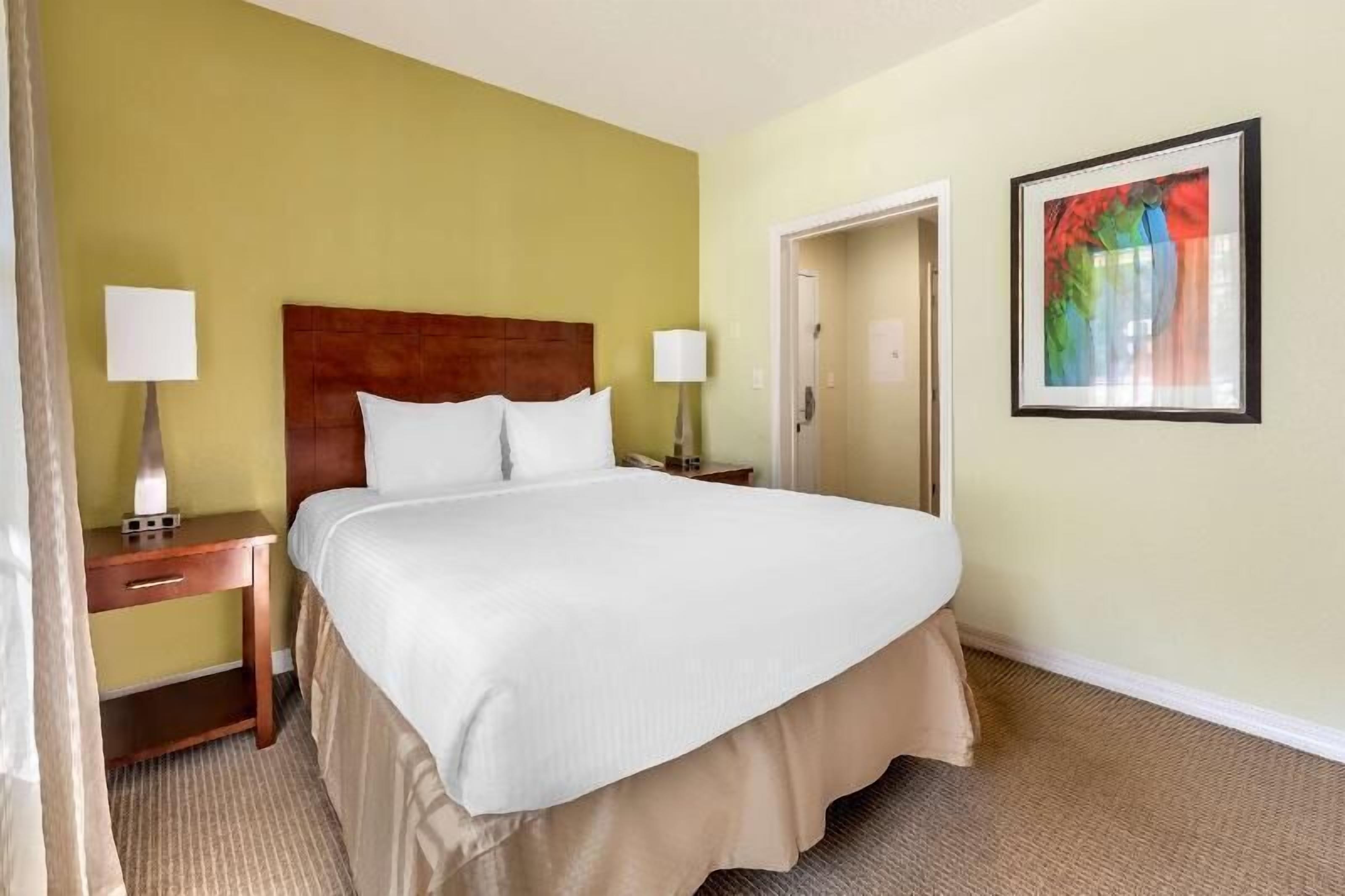 1 bedroom, premium bedding, in-room safe, desk