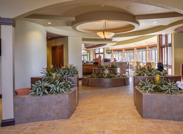 Daily cooked-to-order breakfast for a fee - Hilton Vacation Club Mystic Dunes Orlando (Kissimmee)