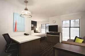 Premium bedding, pillowtop beds, desk, iron/ironing board