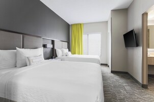 Studio Suite, Multiple Beds | Pillowtop beds, desk, blackout drapes, iron/ironing board