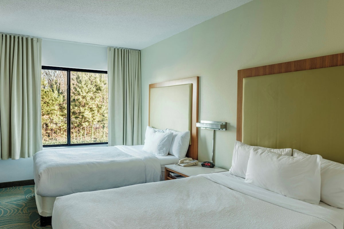 1 bedroom, in-room safe, desk, laptop workspace