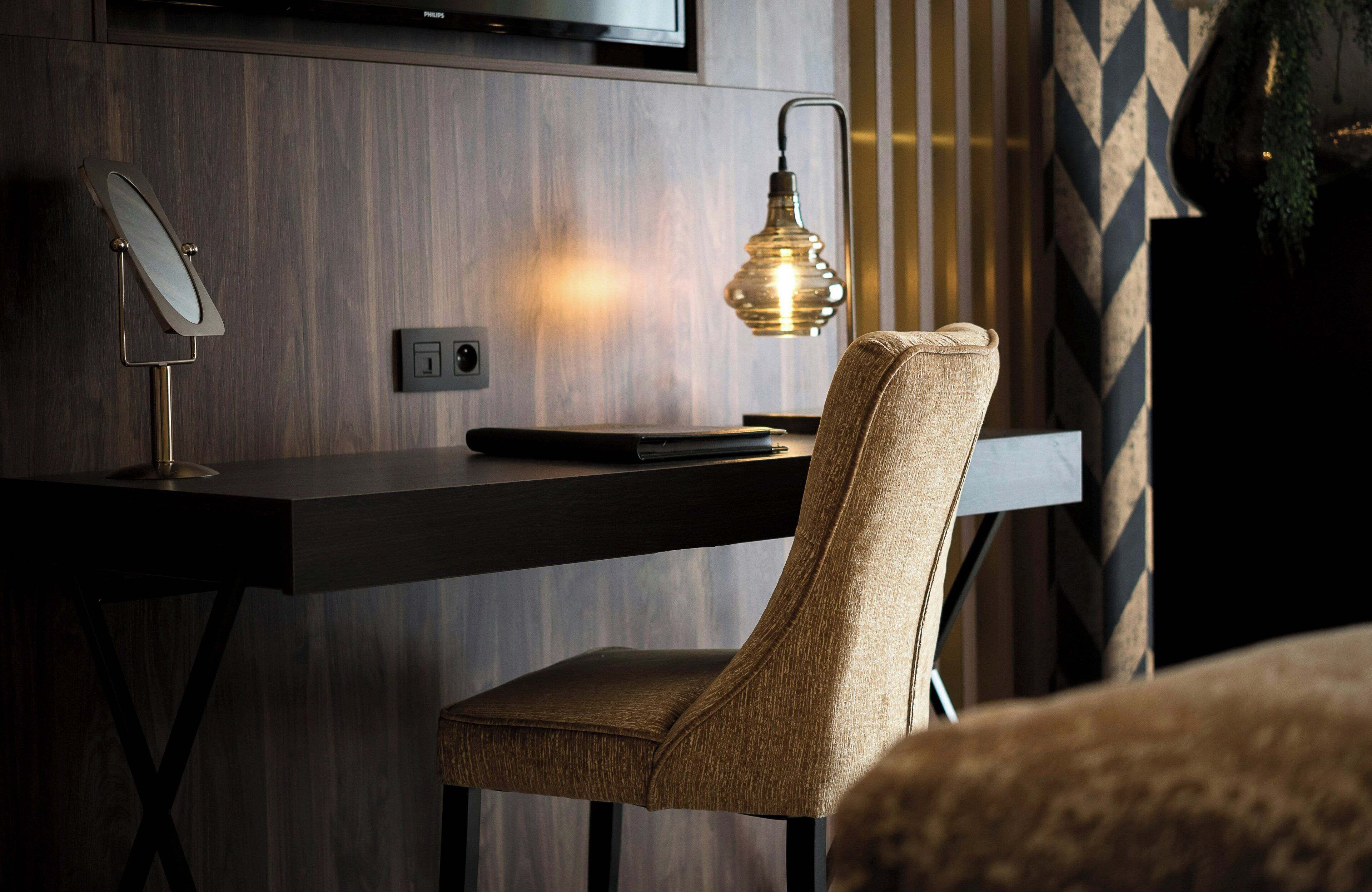 1 bedroom, premium bedding, minibar, in-room safe