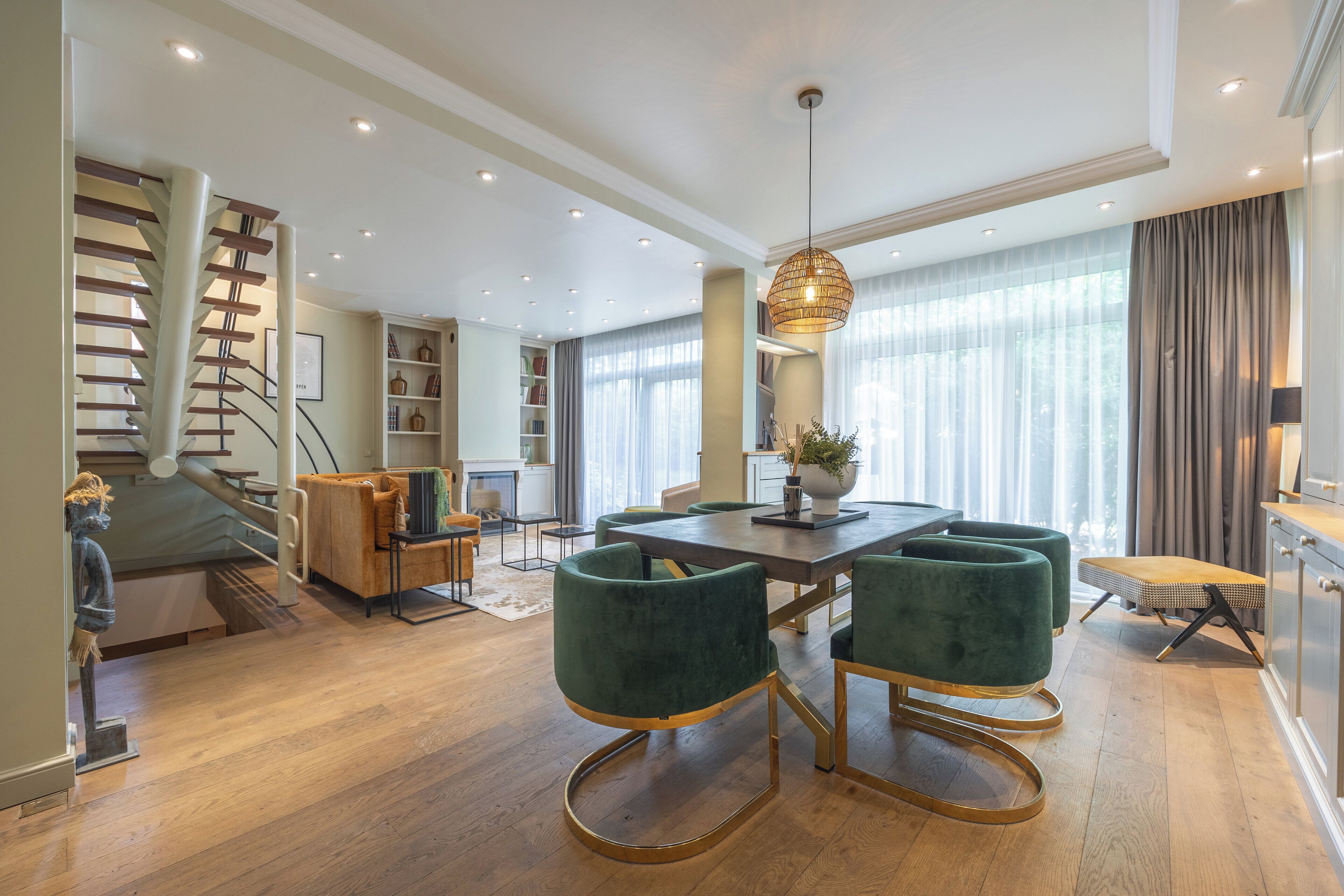 Superior appartement | Restaurant | Serveert ontbijt