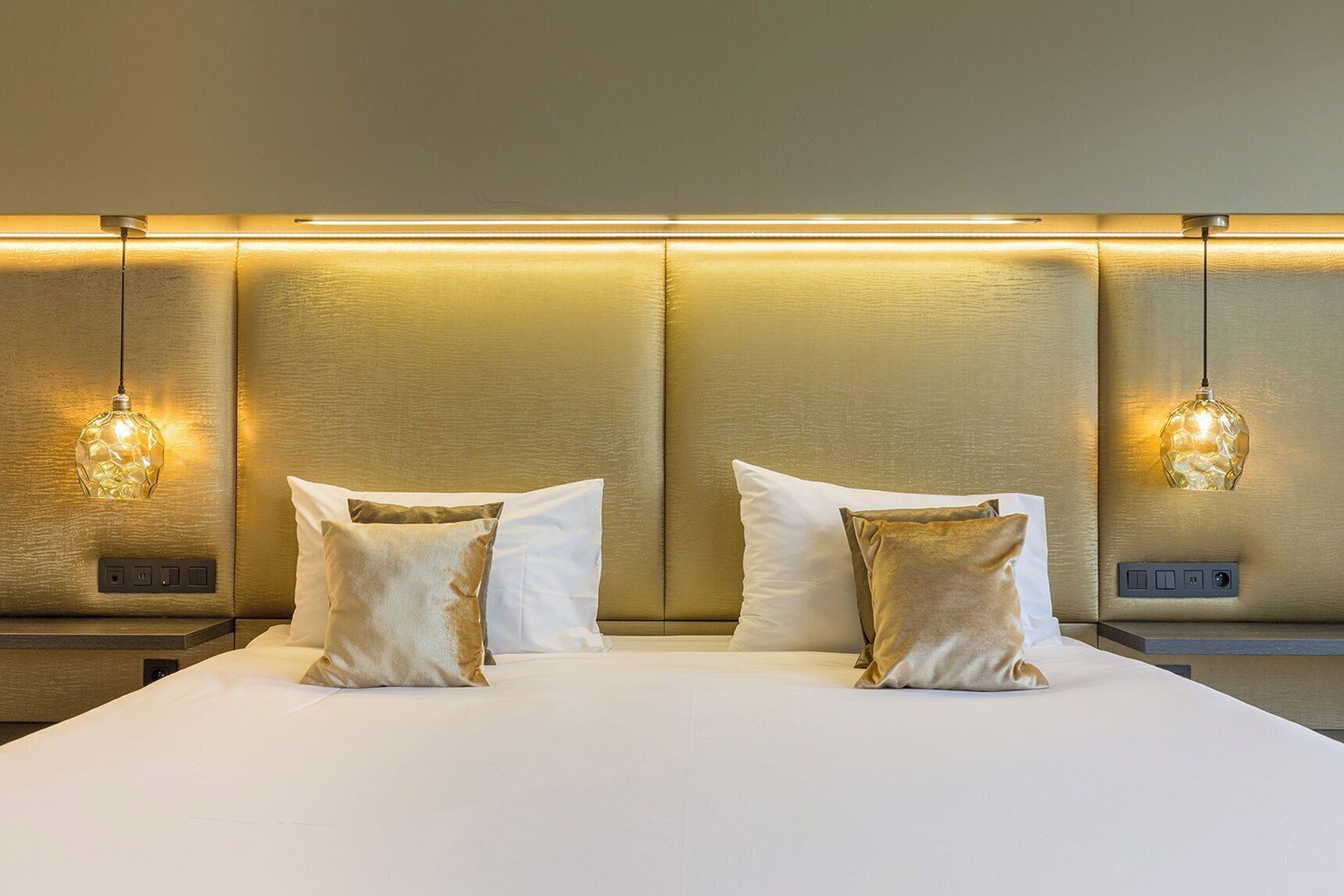 1 bedroom, premium bedding, minibar, in-room safe