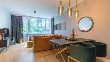 Apartment, 2 Bedrooms (1 King Bed 1 Twin Bed) | Premium bedding, minibar, in-room safe, desk