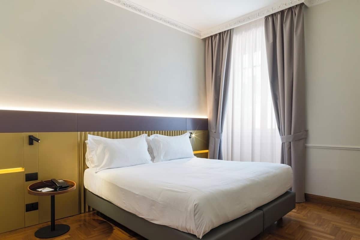 Easy Studio | Sängtillbehör av högsta kvalitet och minibar