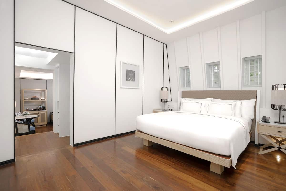 Allergiatestatut vuodevaatteet, minibaari, tallelokero huoneessa