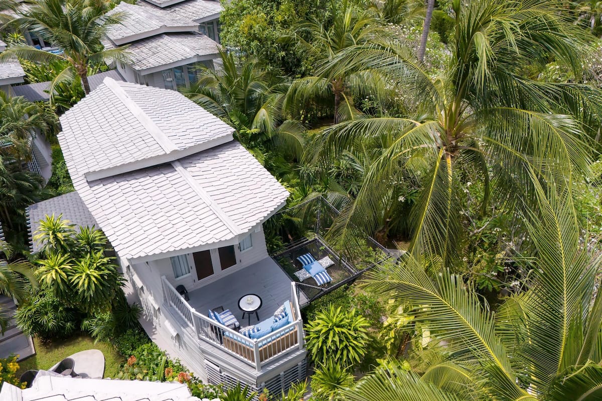 Duplex Boat Suite | Minibar, in-room safe, iron/ironing board, free WiFi