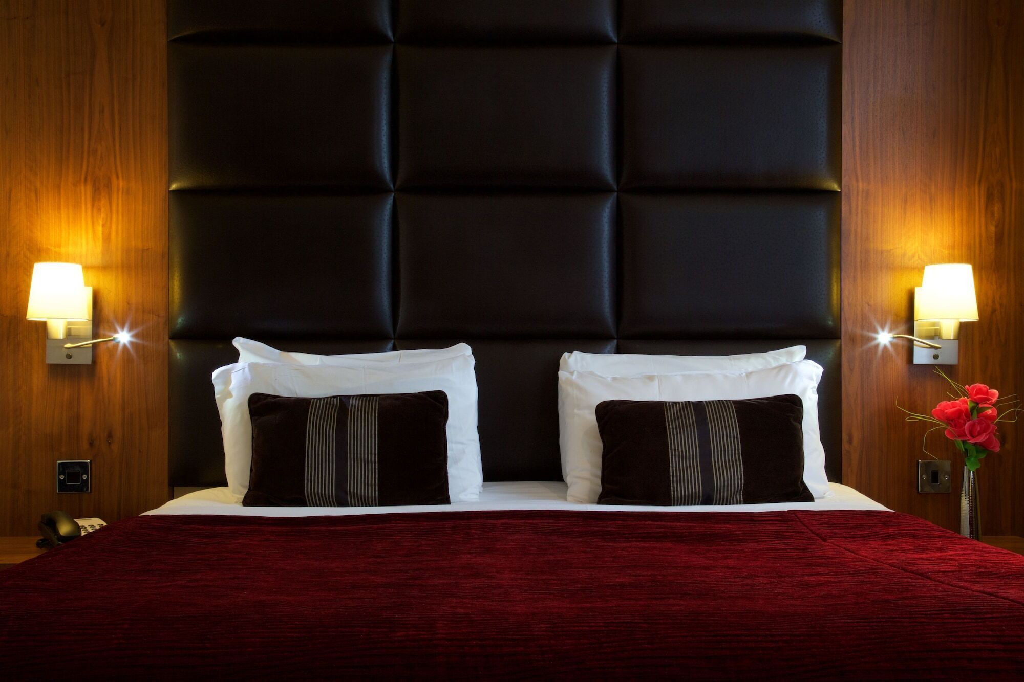 Photo - London Croydon Aerodrome Hotel By Sunday