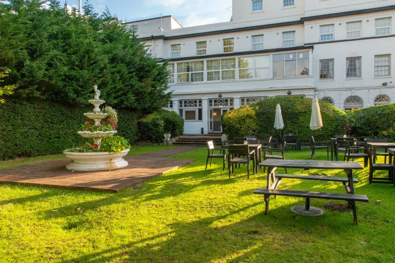Foto - London Croydon Aerodrome Hotel By Sunday
