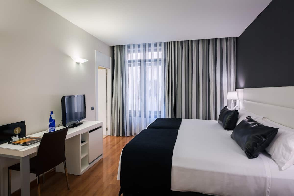 Minibar, in-room safe, desk, soundproofing