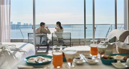 Kobe MerikenPark Oriental Hotel