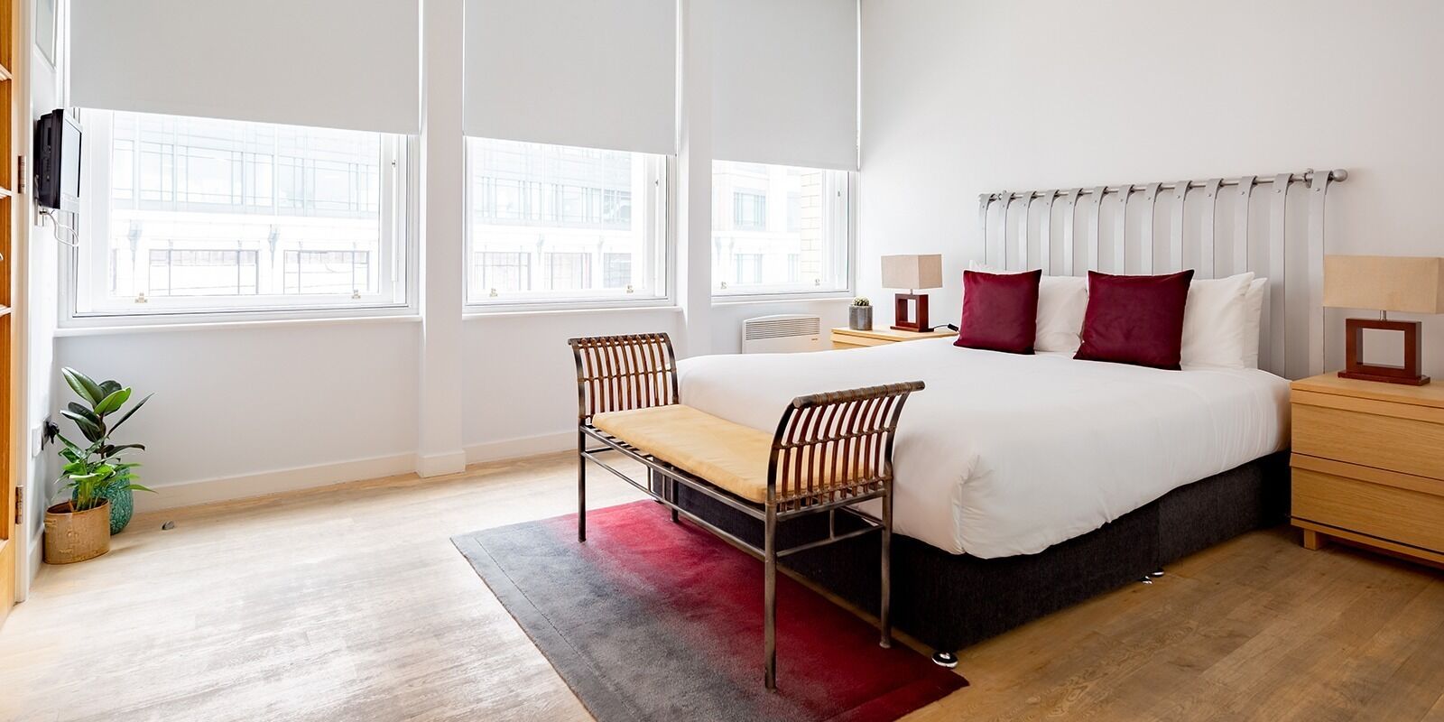 Standard Studio | In-room safe, desk, iron/ironing board, bed sheets