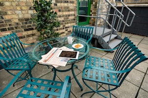Signature Apartment, 2 Bedrooms, City View | Terrace/patio