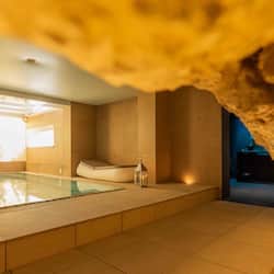 Bañera de hidromasaje interior