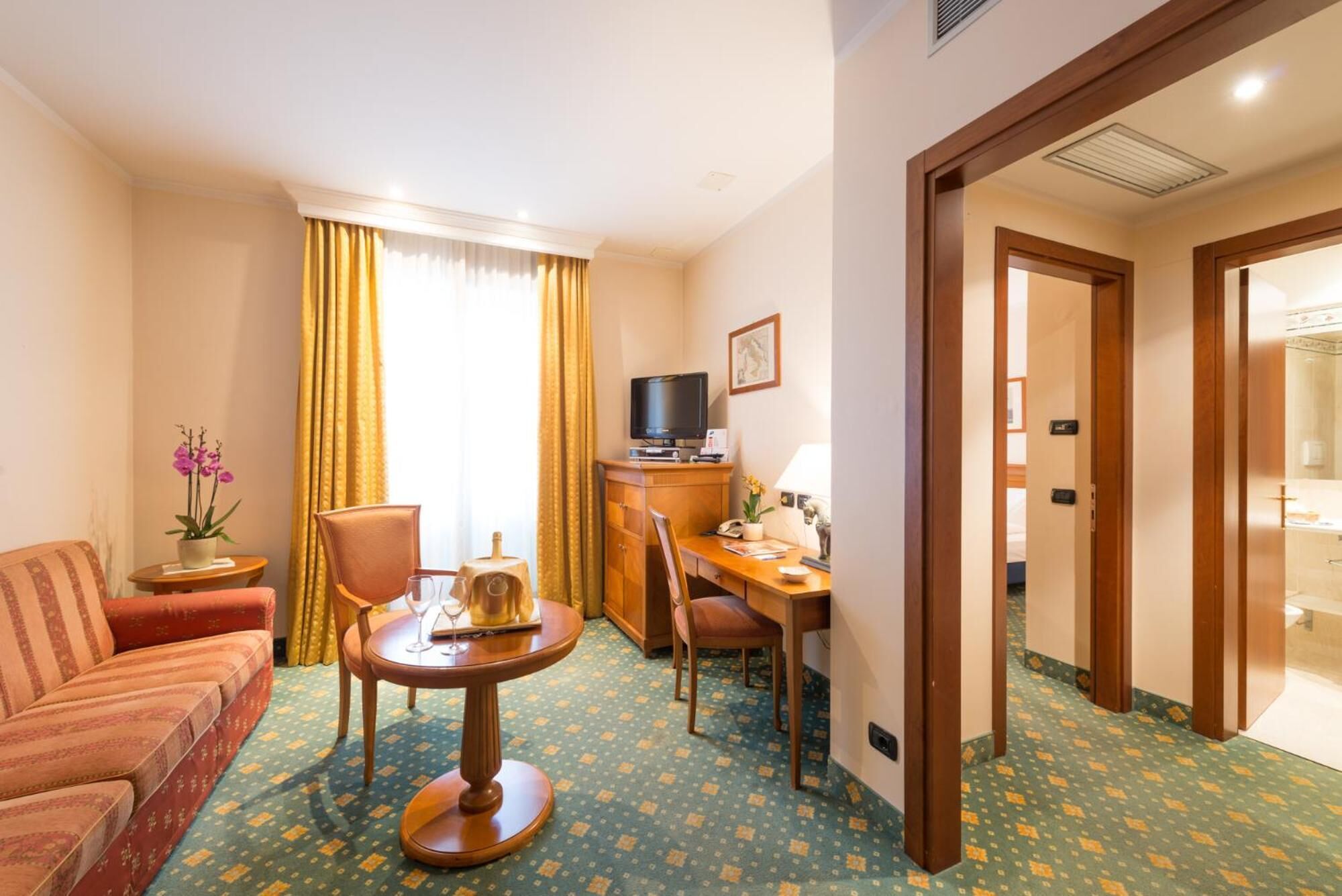 26-inch tv with digital channels