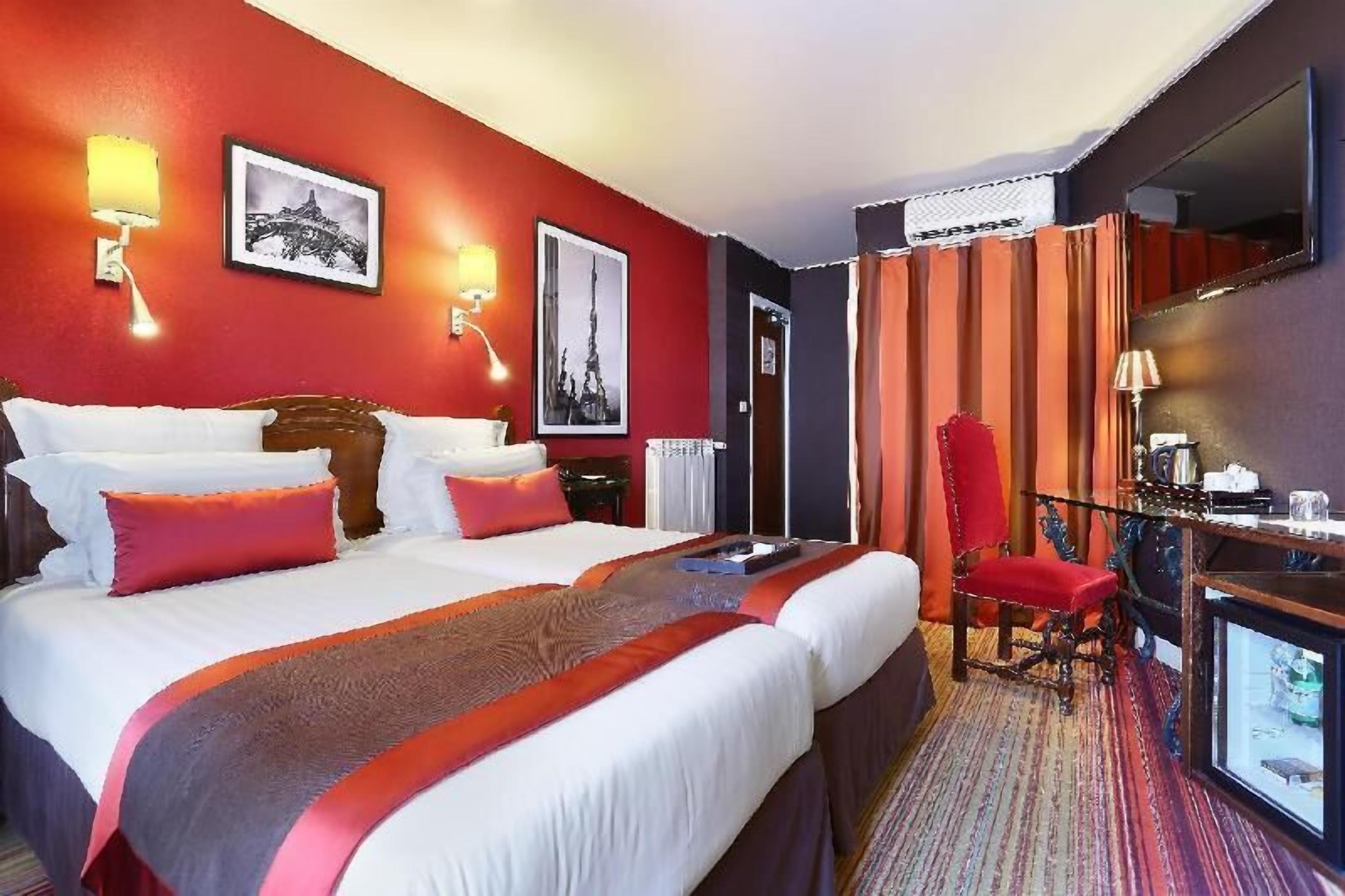 Premium bedding, pillowtop beds, free minibar, in-room safe