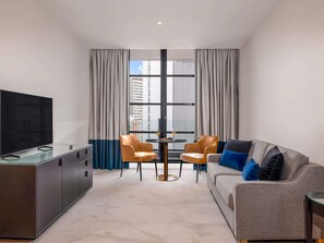 Peppers Premium King Deluxe Suite | Sengetøy av topp kvalitet, senger med overmadrass og minibar