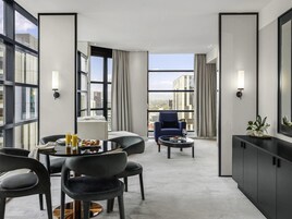 Suite, 1 Double Bed | Premium bedding, pillowtop beds, minibar, in-room safe