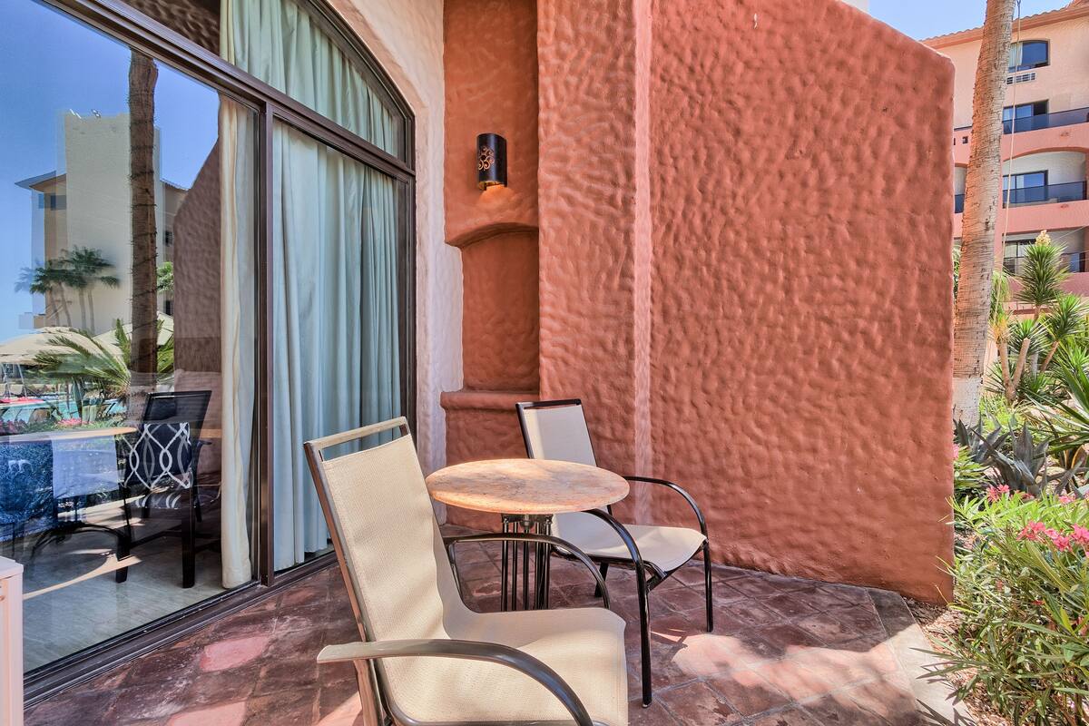 Deluxe Double Room, Patio, Pool View | Terrace/patio