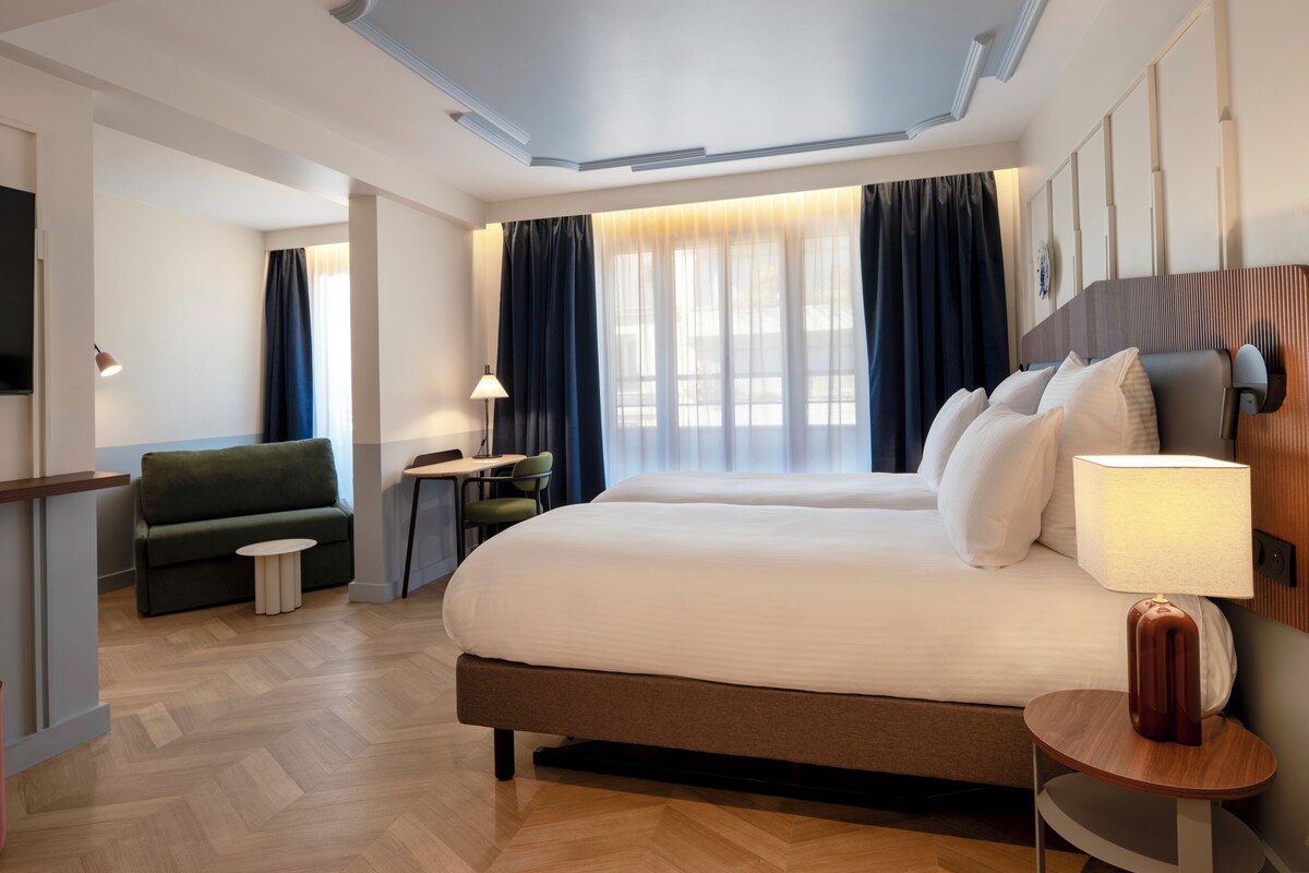 Junior Suite Twin - L'Audacieuse | Cofres nos quartos, cortinas blackout, quartos à prova de som