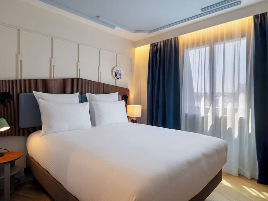 In-room safe, blackout curtains, soundproofing, free WiFi
