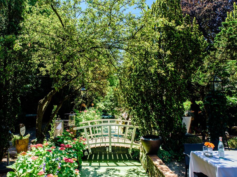 Royal Loft Suite | Hageutsikt