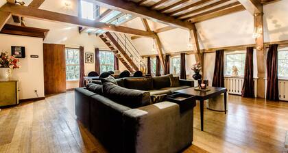 Luxury Vintage Hotel Villa Beukenhof