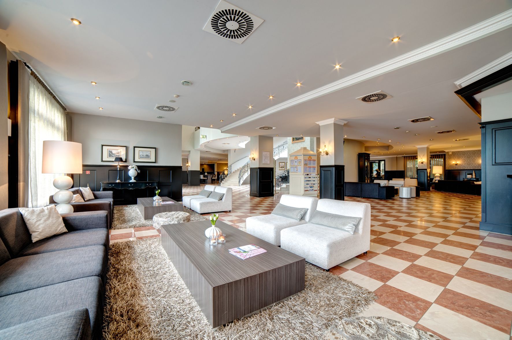 レセプション ホール