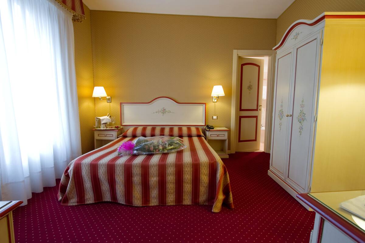 Ropa de cama de alta calidad y cubrecamas 