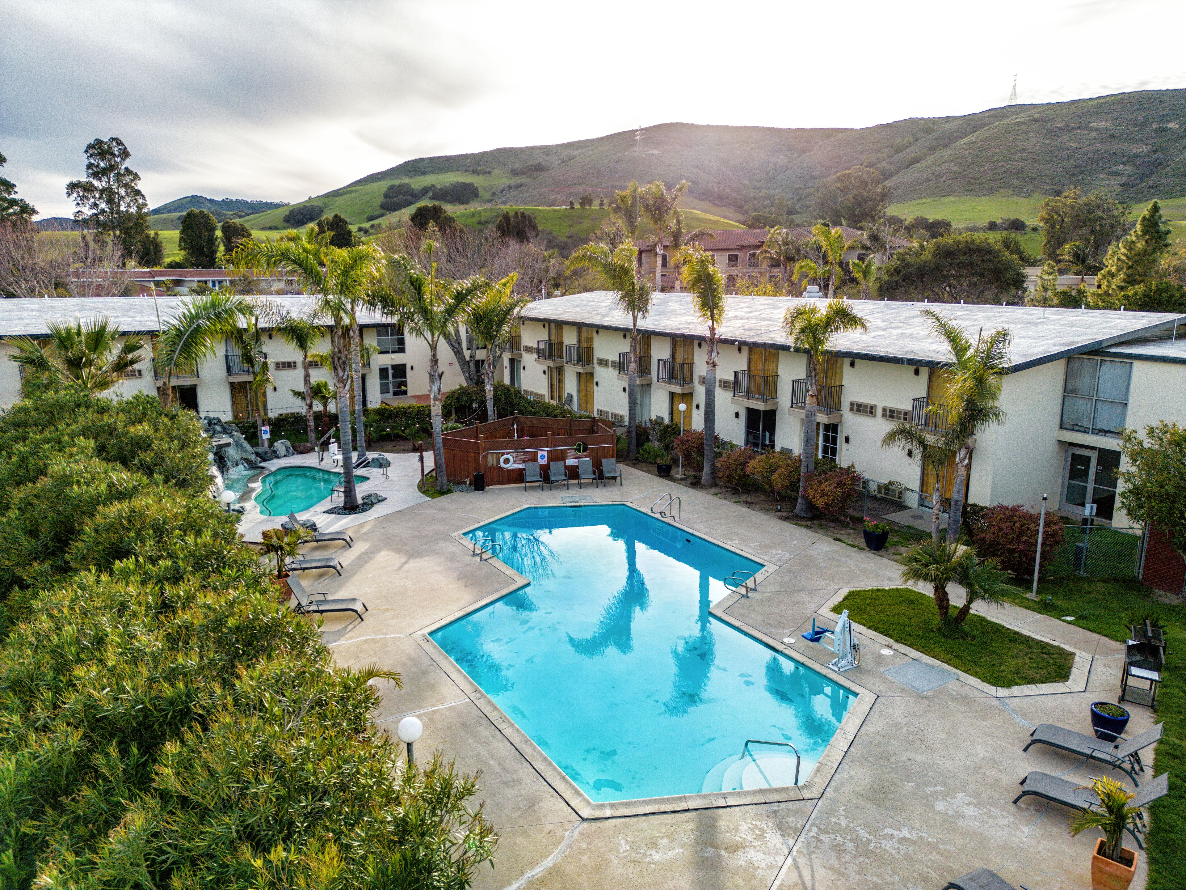 Außenpool, Liegestühle